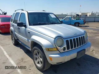 2005 Jeep Liberty Limited with VIN 1J4GL58K55W727495, listed as a IAAI auction lot 42137506 with 185,103 mi miles and . Bid and sale history available at carsss.com. Image 1.