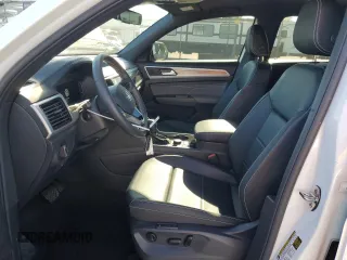 2023 Volkswagen Atlas SEL с VIN 1V2BE2CA3PC216913, выставлен на аукционе Copart как лот 67686974 с пробегом 13 326 миль миль и Списание • Salvage title. История ставок и продаж доступна на DreamBid. Изображение 7.