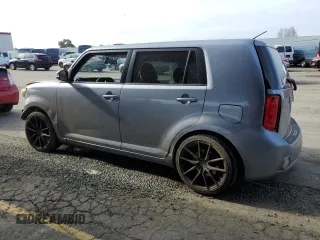 2010 Scion xB with VIN JTLZE4FE0A1098319, listed as a Copart auction lot 44828555 with 183,268 mi miles and Salvage Title. Bid and sale history available at DreamBid. Image 2.