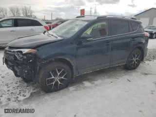 2018 Toyota RAV4 SE with VIN JTMJFREV1JJ216740, listed as a Copart auction lot 42942905 with 64,310 mi miles and Salvage Title. Bid and sale history available at carsss.com. Image 1.