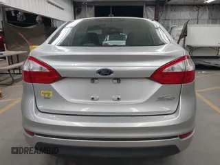 2015 Ford Fiesta SE with VIN 3FADP4BJXFM133631, listed as a IAAI auction lot 41835888 with 51,562 mi miles. Bid and sale history available at carsss.com. Image 17.