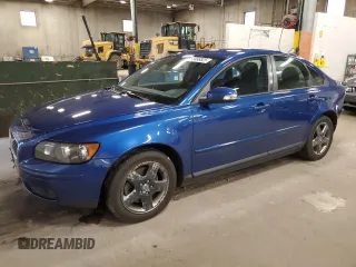 2007 Volvo S40 2.5L Turbo with VIN YV1MH682272310985, listed as a Copart auction lot 51466825 with 125,566 mi miles and Salvage Title. Bid and sale history available at carsss.com. Image 1.