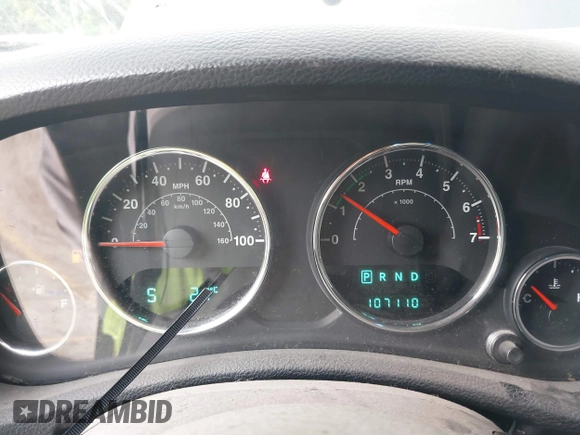 2013 Jeep Wrangler Unlimited Rubicon with VIN 1C4BJWFG5DL652050, listed as a IAAI auction lot 42451954 with 107,110 mi miles and . Bid and sale history available at DreamBid. Image 7.