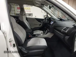 2019 Subaru Forester Premium with VIN JF2SKAGC3KH423315, listed as a IAAI auction lot 41216364 with 105,019 mi miles. Bid and sale history available at carsss.com. Image 5.