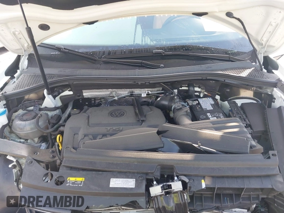 2024 Volkswagen Tiguan SE with VIN 3VV3B7AX3RM120298, listed as a IAAI auction lot 41862454 with Not provided miles and . Bid and sale history available at DreamBid. Image 10.