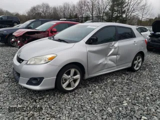 2010 Toyota Matrix S z VIN 2T1LE4EE9AC017087, wystawiony jako Copart lot #53549035 z przebiegiem 127 598 mil mil oraz Nie do naprawy • Non repairable. Historia ofert i sprzedaży dostępna na DreamBid. Obrazek 1.