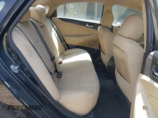 2012 Hyundai Sonata GLS z VIN 5NPEB4AC9CH430925, wystawiony jako IAAI lot #42555368 z przebiegiem 231 336 mil mil oraz . Historia ofert i sprzedaży dostępna na DreamBid. Obrazek 8.