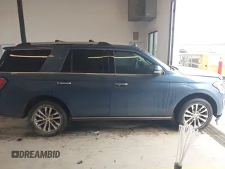 2018 Ford Expedition Limited with VIN 1FMJU1KT6JEA13227, listed as a IAAI auction lot 41830144 with 115,787 mi miles. Bid and sale history available at carsss.com. Image 13.