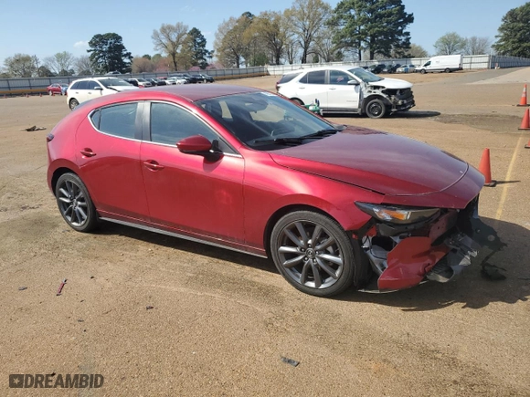 2019 Mazda Mazda3 Hatchback w/Preferred Pkg with VIN JM1BPAMM9K1141427, listed as a Copart auction lot 49545345 with 39,352 mi miles and Salvage Title. Bid and sale history available at carsss.com. Image 4.