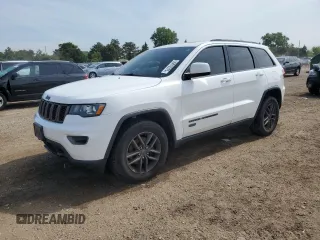 2016 Jeep Grand Cherokee Laredo z VIN 1C4RJFAG3GC489490, wystawiony jako Copart lot #59810375 z przebiegiem 111 096 mil mil oraz Szkoda całkowita • Salvage title. Historia ofert i sprzedaży dostępna na DreamBid. Obrazek 1.