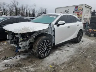 2024 Lexus RX with VIN 2T2BAMCA2RC057977, listed as a Copart auction lot 41660055 with 10,896 mi miles and Salvage Title. Bid and sale history available at carsss.com. Image 1.