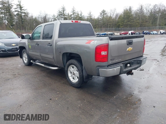 2013 Chevrolet Silverado 1500 LT with VIN 3GCPKSE75DG275651, listed as a IAAI auction lot 41805883 with 142,729 mi miles. Bid and sale history available at carsss.com. Image 3.