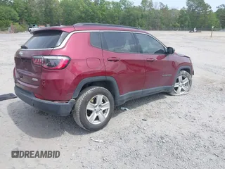 2022 Jeep Compass Altitude with VIN 3C4NJCBB9NT187445, listed as a IAAI auction lot 42090981 with 37,168 mi miles and . Bid and sale history available at DreamBid. Image 4.