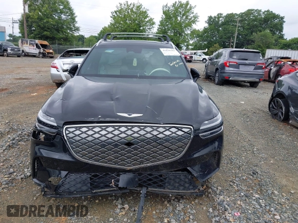 2024 Genesis GV70 Advanced with VIN 5NMMCET11RH002752, listed as a IAAI auction lot 41836183 with 10,376 mi miles and . Bid and sale history available at DreamBid. Image 12.