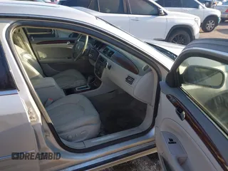 2011 Buick Lucerne CXL with VIN 1G4HC5EM6BU149605, listed as a IAAI auction lot 41951992 with 272,483 mi miles and . Bid and sale history available at carsss.com. Image 5.