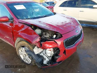 2018 Kia Sportage LX z VIN KNDPMCAC8J7360591, wystawiony jako IAAI lot #38685134 z przebiegiem 95 649 mil mil oraz . Historia ofert i sprzedaży dostępna na DreamBid. Obrazek 6.