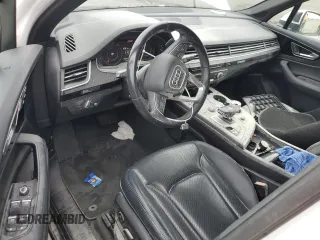 2019 Audi Q7 Premium Plus with VIN WA1LAAF70KD047717, listed as a Copart auction lot 59835635 with Not provided miles and Salvage title. Bid and sale history available at DreamBid. Image 8.