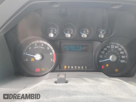 2013 Ford F-250 XL with VIN 1FT7X2B68DEB47487, listed as a Copart auction lot 85341004 with 194,035 mi miles and Salvage Title. Bid and sale history available at DreamBid. Image 9.