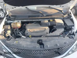 2017 Chrysler Pacifica Limited with VIN 2C4RC1GG4HR500560, listed as a IAAI auction lot 41764809 with 92,817 mi miles and . Bid and sale history available at DreamBid. Image 10.