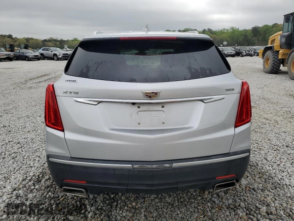 2017 Cadillac XT5 Luxury FWD with VIN 1GYKNBRSXHZ157904, listed as a Copart auction lot 51513025 with 140,108 mi miles and Salvage Title. Bid and sale history available at DreamBid. Image 6.