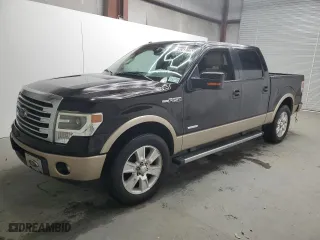 2013 Ford F-150 XL with VIN 1FTFW1CT5DFA42400, listed as a Copart auction lot 89262775 with 151,409 mi miles and Clean Title. Bid and sale history available at carsss.com. Image 1.