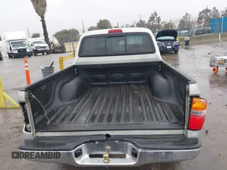 2001 Toyota Tacoma PreRunner with VIN 5TEGN92N01Z860253, listed as a IAAI auction lot 41556927 with 193,722 mi miles and . Bid and sale history available at DreamBid. Image 15.