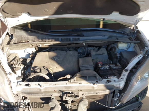 2018 Toyota Sienna XLE Auto Access Seat with VIN 5TDYZ3DC9JS907715, listed as a IAAI auction lot 41557733 with 133,270 mi miles. Bid and sale history available at carsss.com. Image 10.