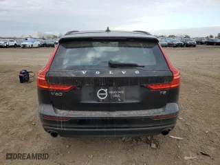 2020 Volvo V60 Momentum with VIN YV1102EK2L2370752, listed as a Copart auction lot 77350224 with 31,971 mi miles and Salvage Title. Bid and sale history available at carsss.com. Image 6.