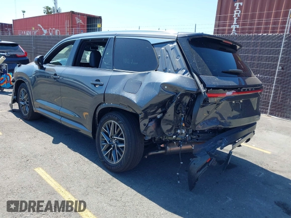 2024 Lexus TX 350 with VIN 5TDAAAA68RS010635, listed as a IAAI auction lot 42386921 with 17,690 mi miles and . Bid and sale history available at DreamBid. Image 3.