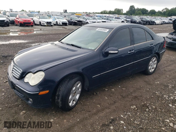 2005 Mercedes-Benz C 240 z VIN WDBRF81J25F662208, wystawiony jako Copart lot #66460995 z przebiegiem 163 658 mil mil oraz Czysty tytuł • Clean title. Historia ofert i sprzedaży dostępna na DreamBid. Obrazek 1.