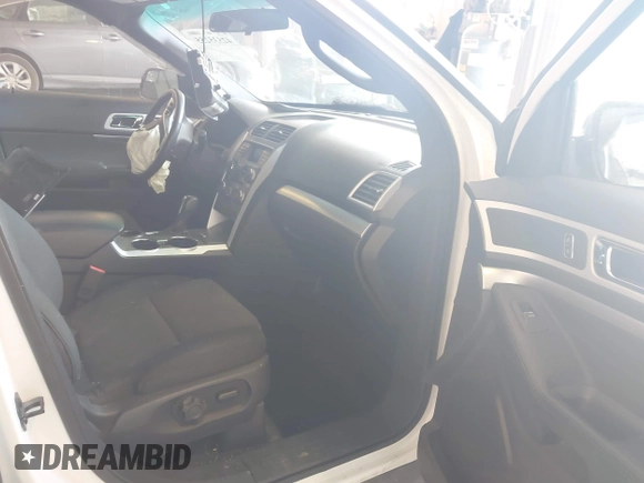 2014 Ford Explorer XLT with VIN 1FM5K7D85EGC46366, listed as a IAAI auction lot 42535255 with 197,736 mi miles and . Bid and sale history available at DreamBid. Image 5.