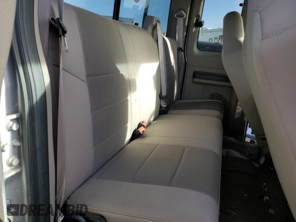 2008 Ford F-350 XL with VIN 1FTWX31R08EC70686, listed as a Copart auction lot 85769014 with 111,306 mi miles and Clean Title. Bid and sale history available at DreamBid. Image 10.