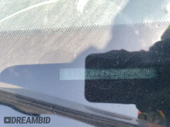 2016 Toyota Sienna SE с VIN 5TDXK3DC6GS749813, выставлен на аукционе Copart как лот 52519645 с пробегом 137 960 миль миль и Списание • Salvage title. История ставок и продаж доступна на DreamBid. Изображение 14.