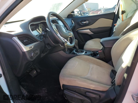 2017 Jeep Cherokee Altitude z VIN 1C4PJLAB5HW597653, wystawiony jako Copart lot #80777804 z przebiegiem 85 606 mil mil oraz Szkoda całkowita • Salvage title. Historia ofert i sprzedaży dostępna na DreamBid. Obrazek 7.