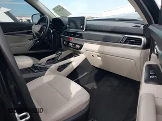 2021 Kia Telluride S with VIN 5XYP64HC0MG139788, listed as a IAAI auction lot 40784872 with 103,934 mi miles and . Bid and sale history available at DreamBid. Image 5.