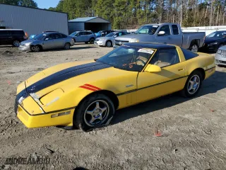 1987 Chevrolet Corvette with VIN 1G1YY2185H5114997, listed as a Copart auction lot 47239825 with 135,103 mi miles and Clean Title. Bid and sale history available at carsss.com. Image 1.