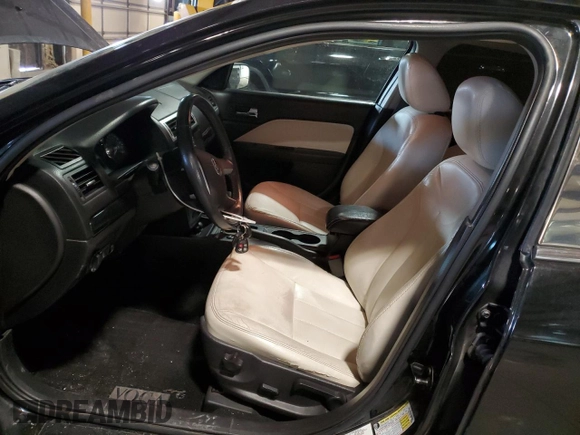 2009 Mercury Milan Premier z VIN 3MEHM08199R608969, wystawiony jako Copart lot #45586655 z przebiegiem 150 869 mil mil oraz Szkoda całkowita • Salvage title. Historia ofert i sprzedaży dostępna na DreamBid. Obrazek 7.