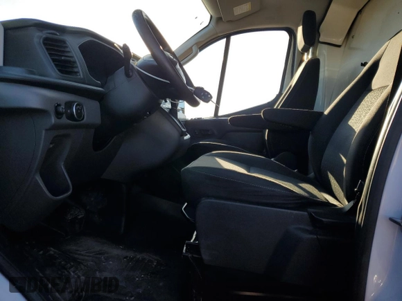 2020 Ford Transit Cargo with VIN 1FTYE1Y8XLKB43776, listed as a Copart auction lot 55830485 with 65,396 mi miles and Salvage title. Bid and sale history available at DreamBid. Image 7.