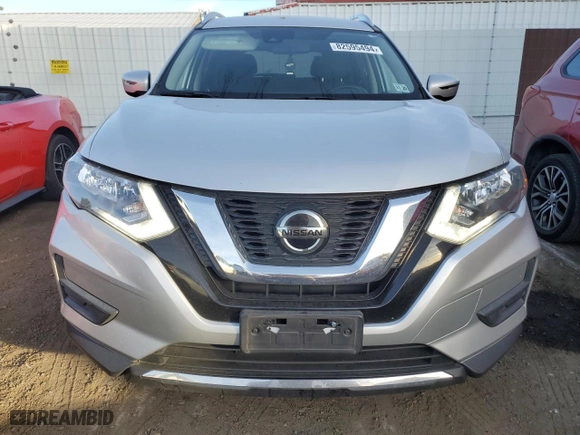 2020 Nissan Rogue SV with VIN JN8AT2MT1LW038550, listed as a Copart auction lot 82595494 with 105,359 mi miles and Salvage Title. Bid and sale history available at carsss.com. Image 5.