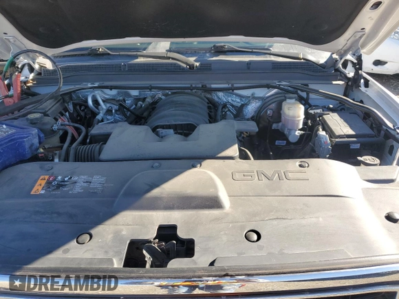2017 GMC Yukon SLT with VIN 1GKS1BKC5HR337672, listed as a Copart auction lot 88647345 with 121,648 mi miles and Salvage Title. Bid and sale history available at carsss.com. Image 14.