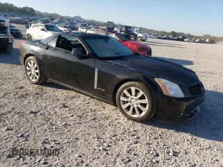 2009 Cadillac XLR Platinum z VIN 1G6YV36A395600052, wystawiony jako Copart lot #76961534 z przebiegiem 176 354 mil mil oraz Szkody całkowita. Historia ofert i sprzedaży dostępna na DreamBid. Obrazek 4.