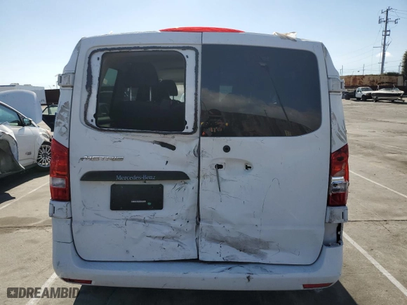 2017 Mercedes-Benz Metris Passenger Van with VIN WD4PG2EE0H3299032, listed as a Copart auction lot 43665625 with NaN miles and Salvage Title. Bid and sale history available at carsss.com. Image 6.