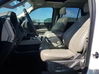 2019 Ford Expedition Max XLT with VIN 1FMJK1HT3KEA03351, listed as a Copart auction lot 47781155 with 177,694 mi miles and Clean title. Bid and sale history available at DreamBid. Image 7.