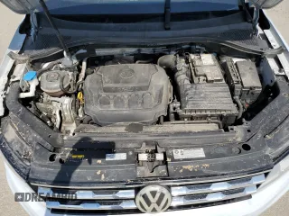 2018 Volkswagen Tiguan SEL z VIN 3VV3B7AXXJM214182, wystawiony jako Copart lot #53783515 z przebiegiem 117 466 mil mil oraz Szkoda całkowita • Salvage title. Historia ofert i sprzedaży dostępna na DreamBid. Obrazek 12.