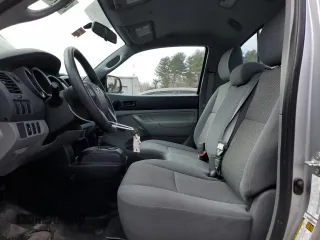 2014 Toyota Tacoma with VIN 5TFNX4CN4EX033498, listed as a Copart auction lot 47170975 with 50,959 mi miles and Salvage Title. Bid and sale history available at DreamBid. Image 7.