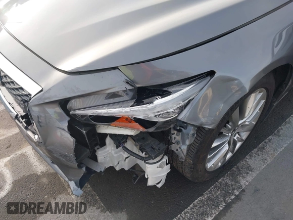 2019 Infiniti Q50 3.0t LUXE with VIN JN1EV7APXKM542829, listed as a IAAI auction lot 41146340 with 43,708 mi miles. Bid and sale history available at carsss.com. Image 6.