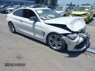 2015 BMW 4 Series 435i z VIN WBA3R1C52FK193312, wystawiony jako IAAI lot #42272168 z przebiegiem 117 062 mil mil oraz . Historia ofert i sprzedaży dostępna na DreamBid. Obrazek 1.