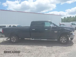 2012 Ram 2500 z VIN 3C6TD5KT5CG142390, wystawiony jako IAAI lot #42600083 z przebiegiem 113 919 mil mil oraz . Historia ofert i sprzedaży dostępna na DreamBid. Obrazek 13.