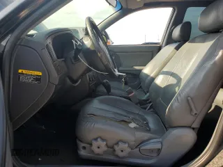 2004 Hyundai Elantra GLS z VIN KMHDN46D94U917890, wystawiony jako Copart lot #60000025 z przebiegiem 158 474 mil mil oraz Czysty tytuł • Clean title. Historia ofert i sprzedaży dostępna na DreamBid. Obrazek 7.