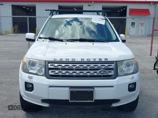 2011 Land Rover LR2 HSE with VIN SALFT2BN4BH263966, listed as a IAAI auction lot 42038664 with 130,305 mi miles and . Bid and sale history available at DreamBid. Image 6.